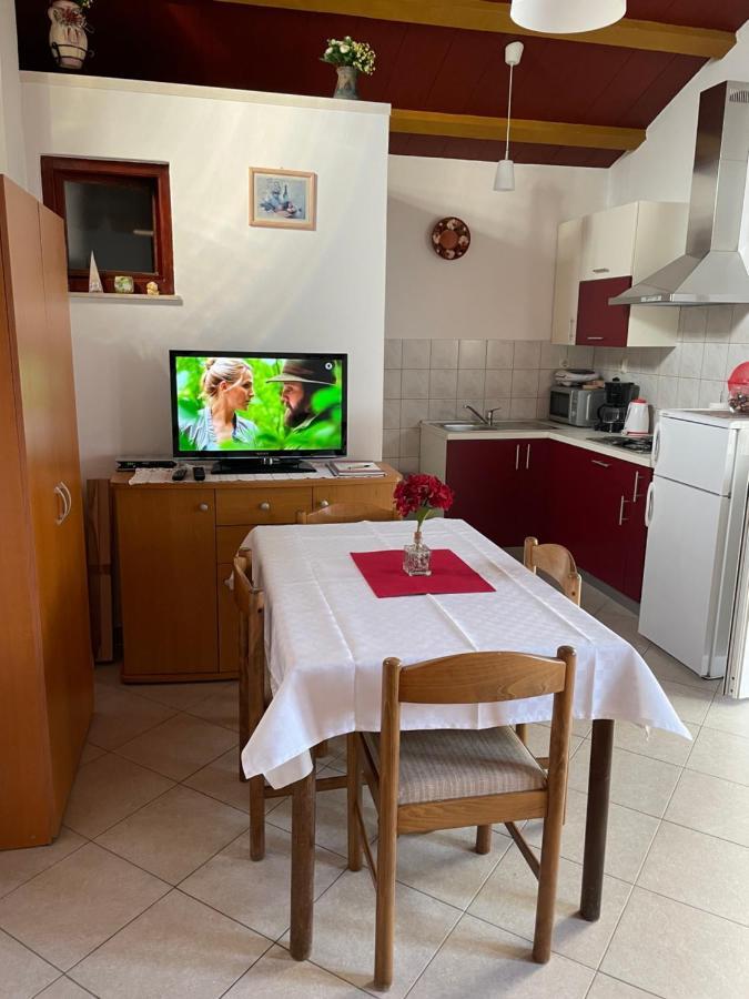 Leca- Small House Медулин Екстериор снимка