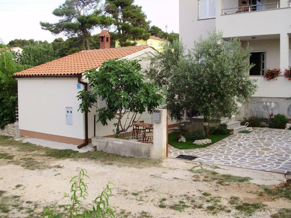 Leca- Small House Медулин Екстериор снимка